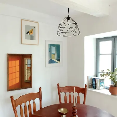 Feriehus O S Z A P O *