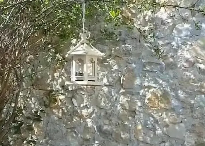 O S Z A P O בית נופש Vorosto